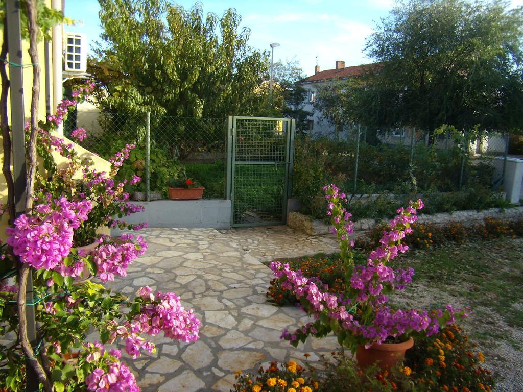 Apartment Slavica Лозовац Экстерьер фото