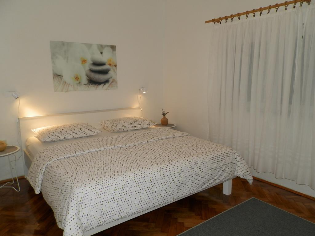 Apartment Slavica Лозовац Экстерьер фото